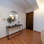 Apartman 2 Bedroom Flat In Center