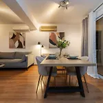 Apartman 2 Bedroom Flat In Center