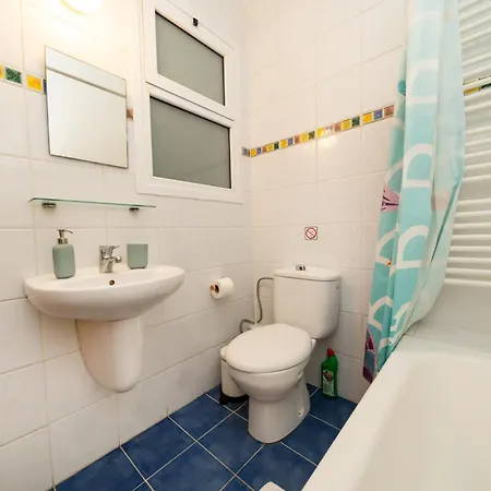 2 Bedroom Flat In Center 아파트 니코시아