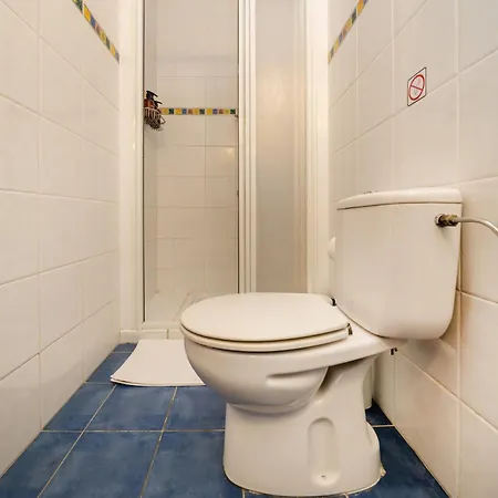 2 Bedroom Flat In Center * Λευκωσία