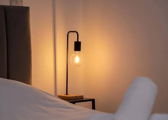 2 Bedroom Flat In Center