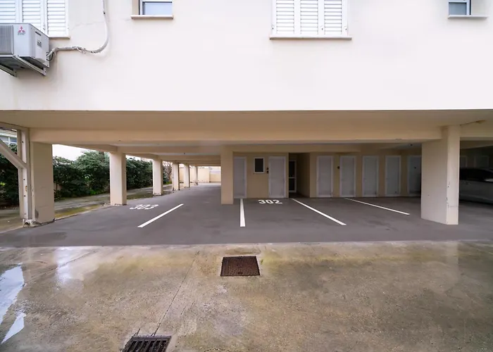 2 Bedroom Flat In Center 아파트 니코시아