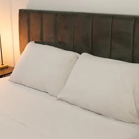 2 Bedroom Flat In Center Διαμέρισμα Λευκωσία