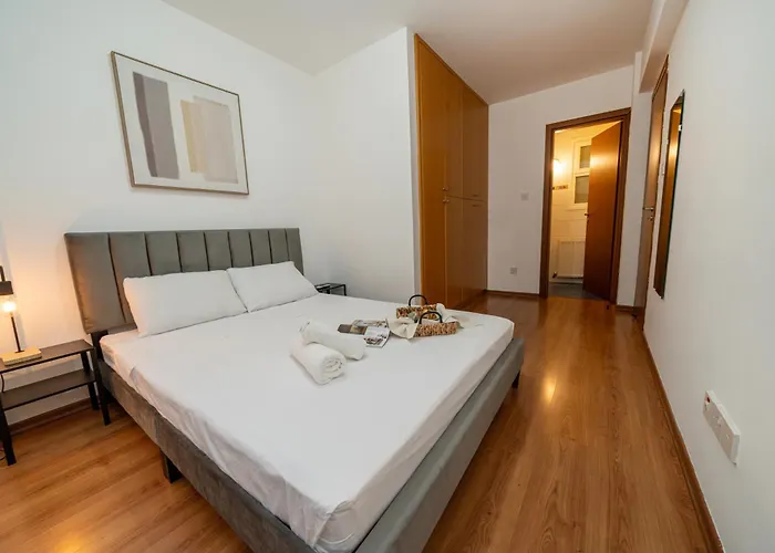 2 Bedroom Flat In Center * Λευκωσία
